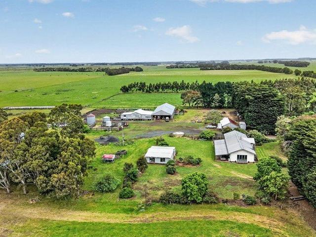 Cottage for sale in Gerrigerrup, Shire of Moyne