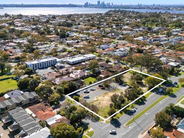 Property for sale in Applecross, Western Australia