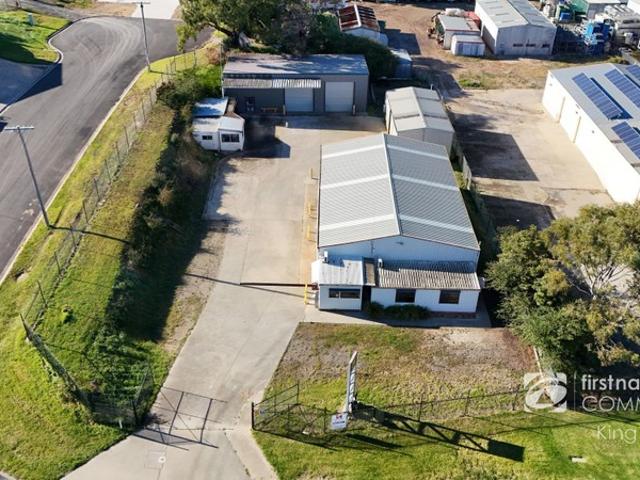 Warehouse for sale in Lakes Entrance, Victoria