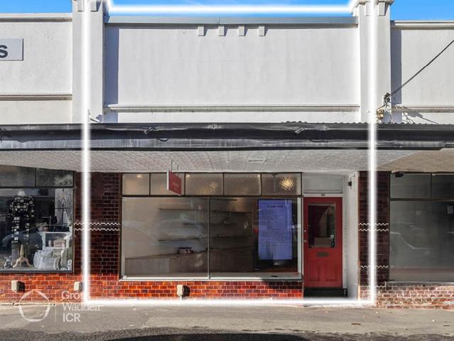 Showroom for rent in Canterbury