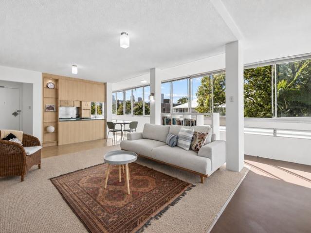 Apartment for sale in Toombul, Queensland