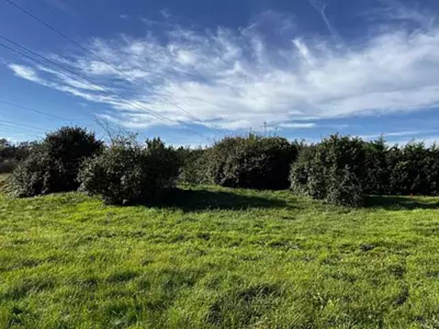 Terrain vente à La Tour-du-Pin, Tignieu-jameyzieu
