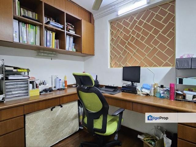 House for sale in Country Heights Damansara, Kuala Lumpur