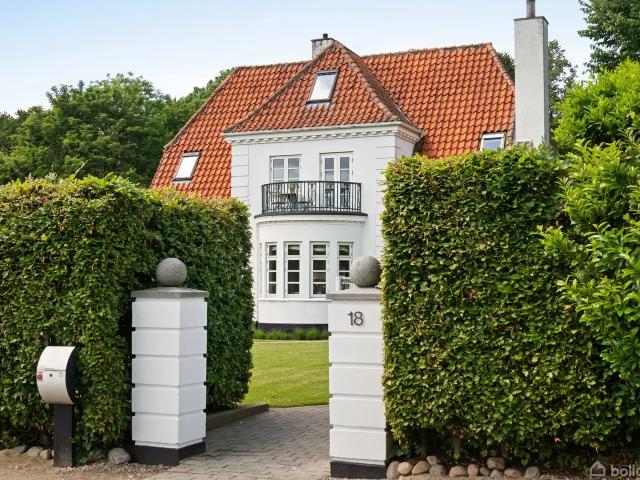 Villa til salg i Nærum, Brøndby