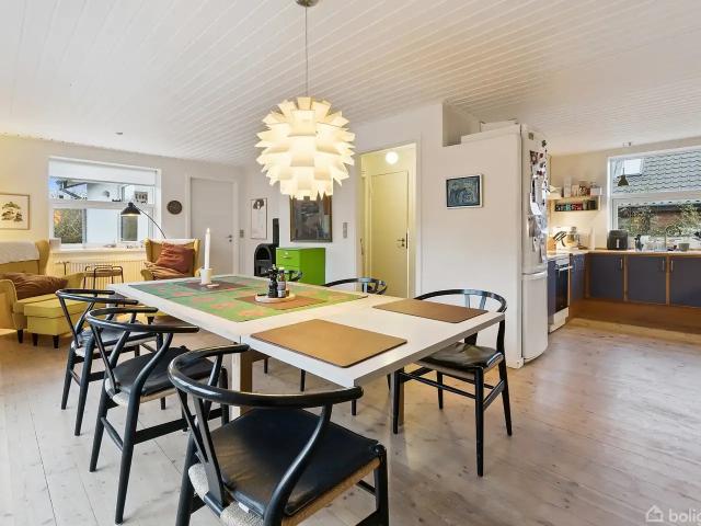 Villa til salg i Rønne, Brøndby
