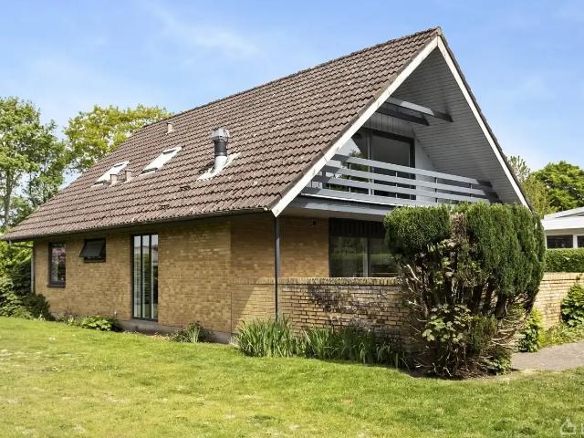 Villa til salg i Gesten, Vejen