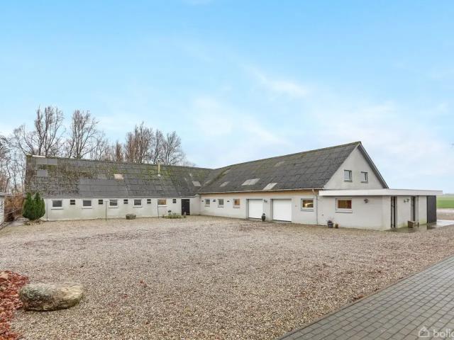 Landejendom til salg i Brønderslev-Dronninglund