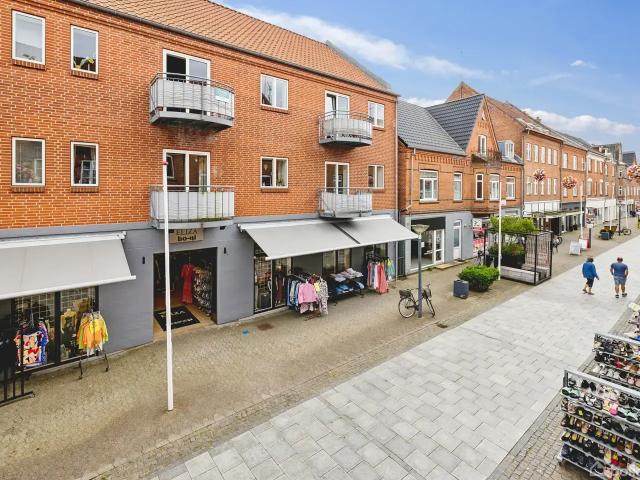 Ejendom til salg i Bjerringbro, Århus