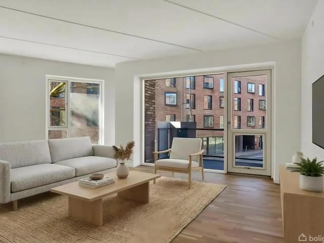 Ejendom til salg i Frederiksberg C, Brøndby