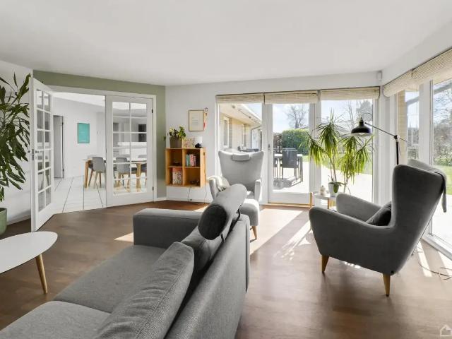 Villa til salg i Karlslunde, Greve