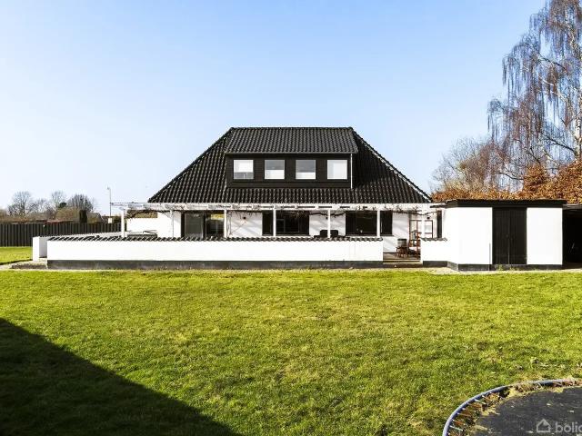 Villa til salg i Holmegaard, Næstved