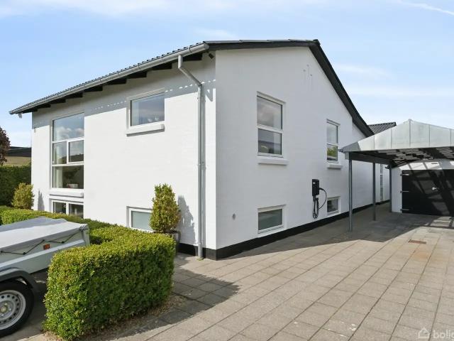 Villa til salg i Brønderslev, Brønderslev-Dronninglund
