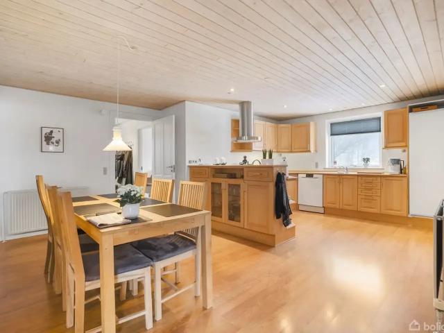 Ejendom til salg i Kjellerup, Århus