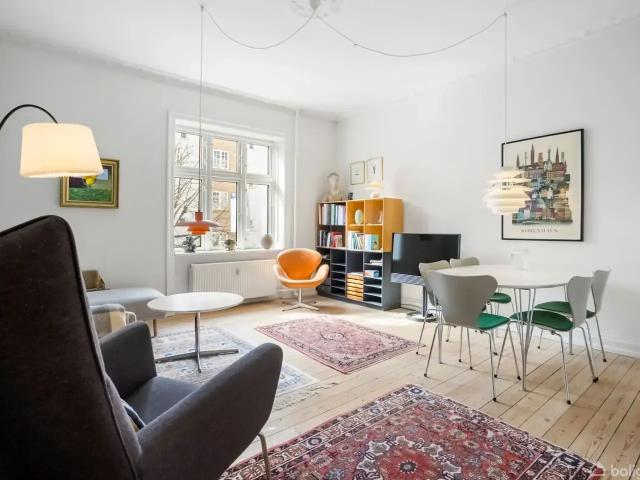 Ejendom til salg i Frederiksberg C, Brøndby
