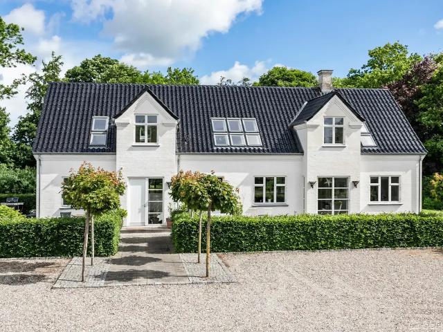 Landejendom til salg i Brønderslev-Dronninglund