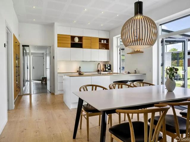 Villa til salg i Juelsminde, Århus
