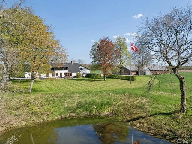 Landejendom til salg i Hampen, Århus