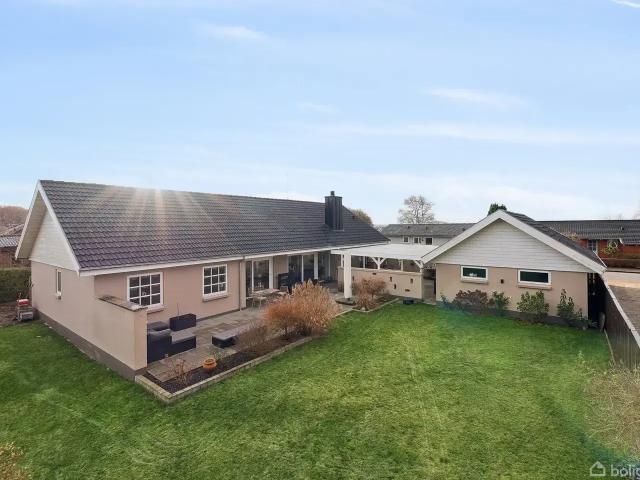 Villa til salg i Ikast, Århus