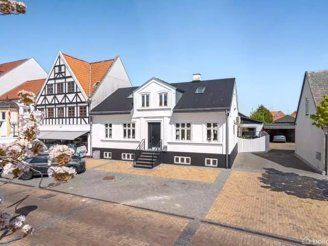 Villa til salg i Juelsminde, Århus