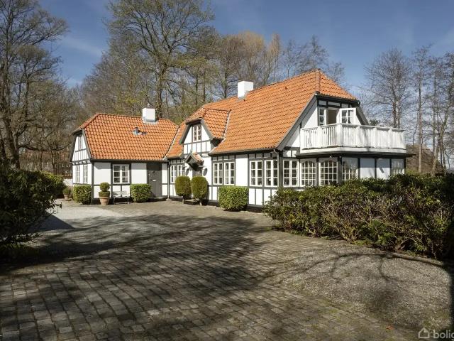 Villa til salg i Brøndby