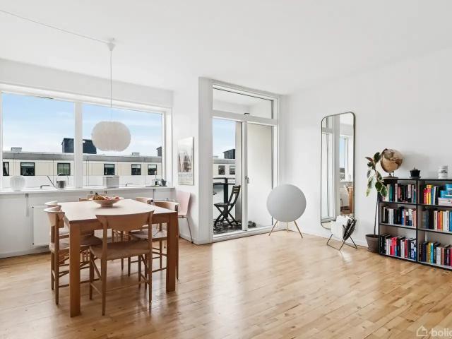 Ejendom til salg i Vanløse, København