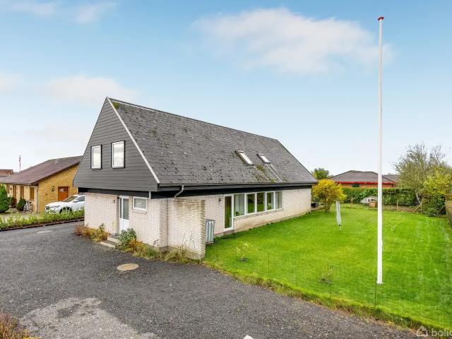 Villa til salg i Outrup, Varde