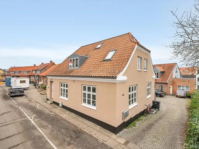 Ejendom til salg i Viborg, Århus