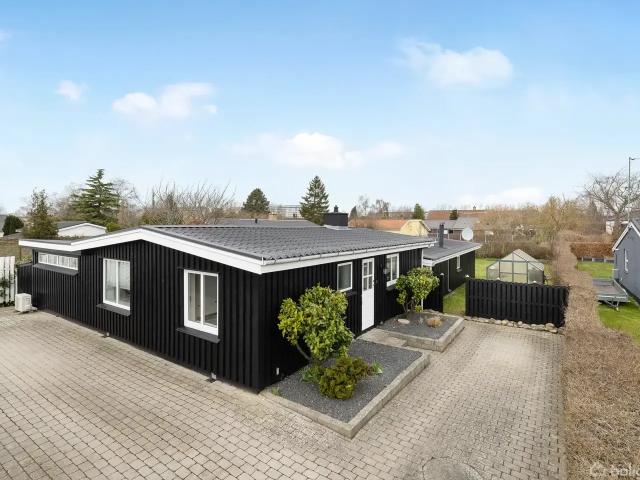 Villa til salg i Smørum, Brøndby