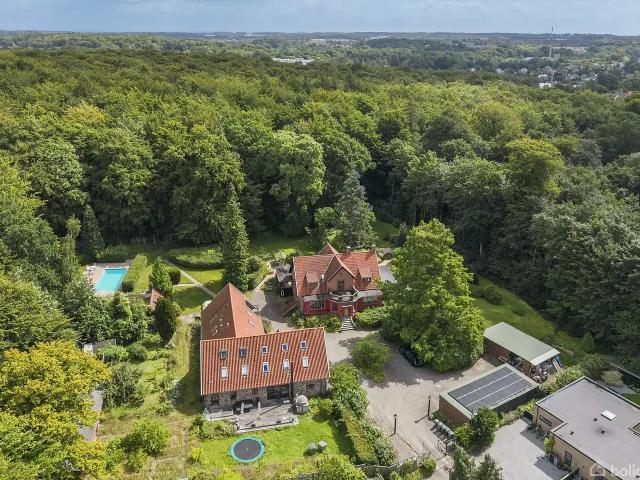 Villa til salg i Klampenborg, Brøndby