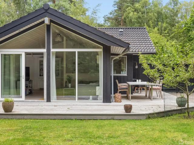 Ejendom til salg i Hornbæk, Brøndby