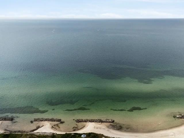 Ejendom til salg i Udsholt Strand, Brøndby