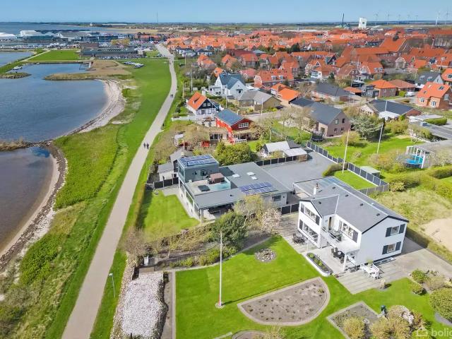 Villa til salg i Ringkøbing, Århus