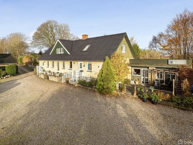Landejendom til salg i Brønderslev-Dronninglund