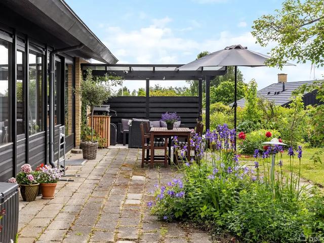 Villa til salg i Hellebæk, Brøndby