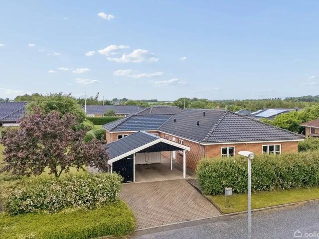 Ejendom til salg i Struer, Århus