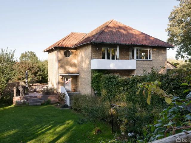 Ejendom til salg i Kongens Lyngby  , Lyngby-Taarbæk