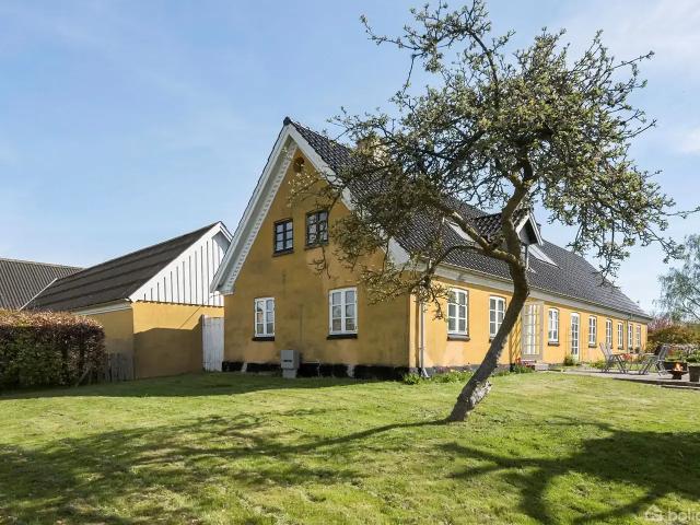 Ejendom til salg i Køge