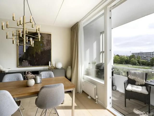 Ejendom til salg i Frederiksberg C, Brøndby