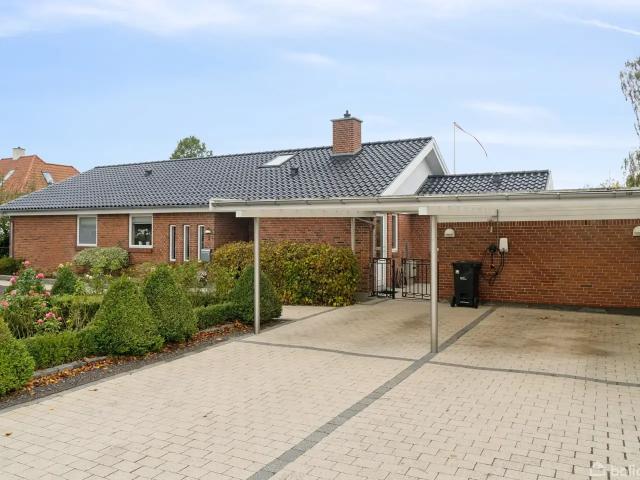 Villa til salg i Ølstykke, Brøndby