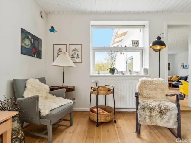 Villa til salg i Aakirkeby, Brøndby