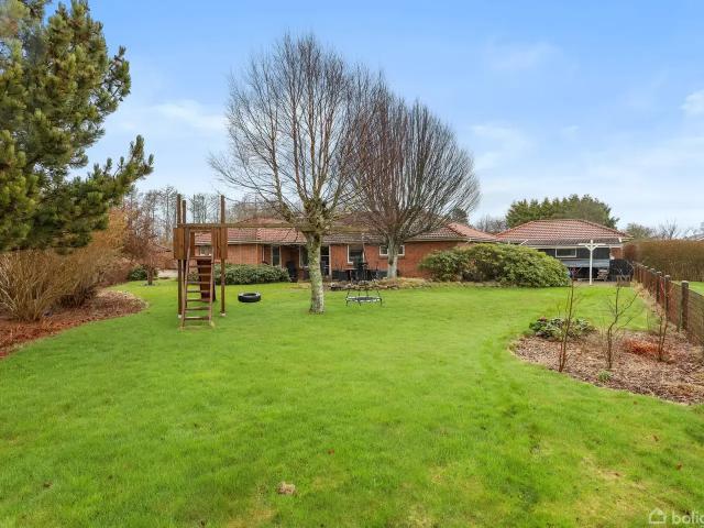 Ejendom til salg i Hjallerup, Brønderslev-Dronninglund