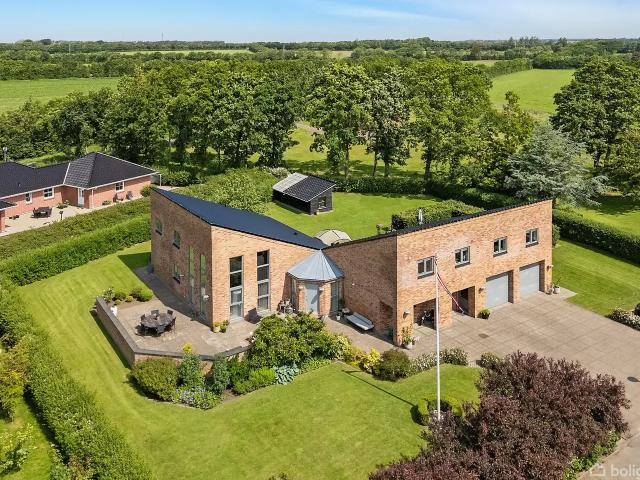 Villa til salg i Janderup Vestj, Varde