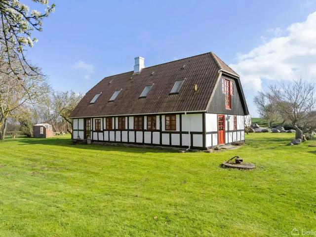 Villa til salg i Gammel Spodsbjerg, Spodsbjerg