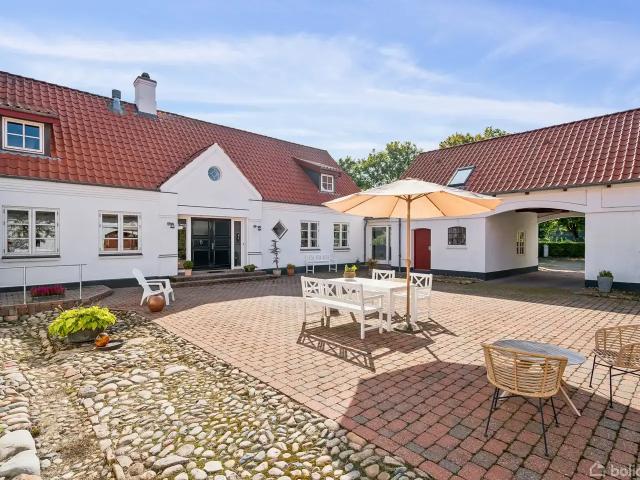 Landejendom til salg i Brønderslev-Dronninglund
