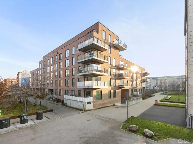 Ejendom til salg i København, Brøndby