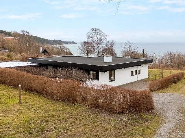 Villa til salg i Rønne, Brøndby