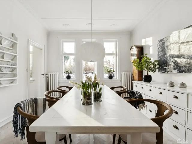 Villa til salg i Klampenborg, Brøndby