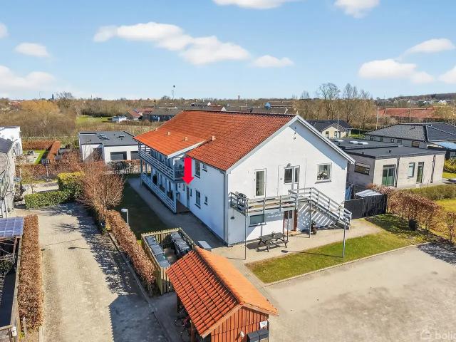 Ejendom til salg i Herstedvester, Brøndby