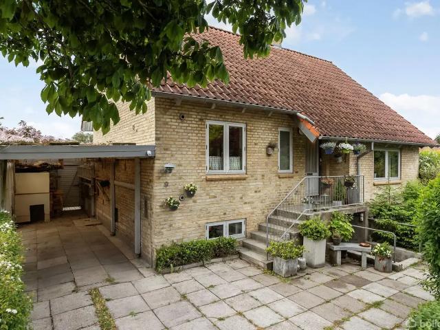 Villa til salg i Tranbjerg J, Århus