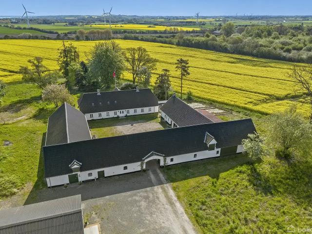 Landejendom til salg i Middelfart